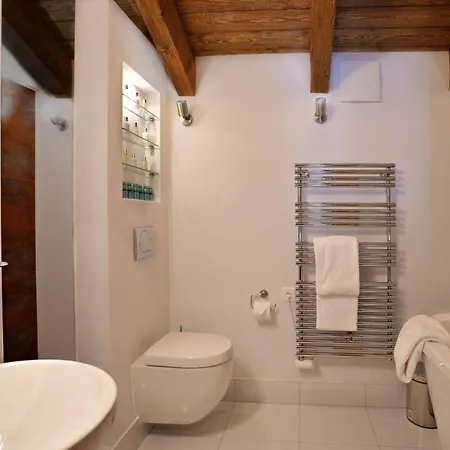 The Dom Chalet With Panorama Views To The Glaciers Saas-Fee